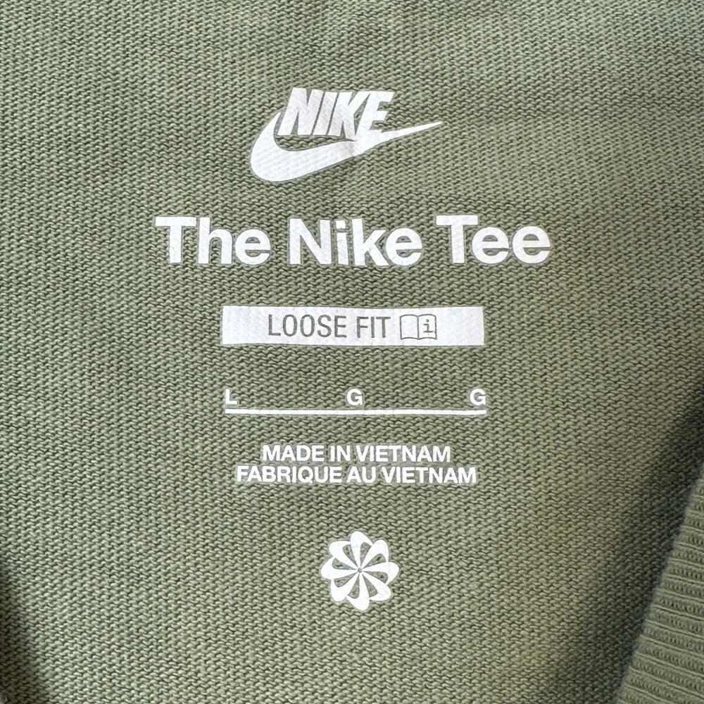 Nike‎ Air Water Fire Earth Graphic T-Shirt Olive Green Loose Fit Mens Large